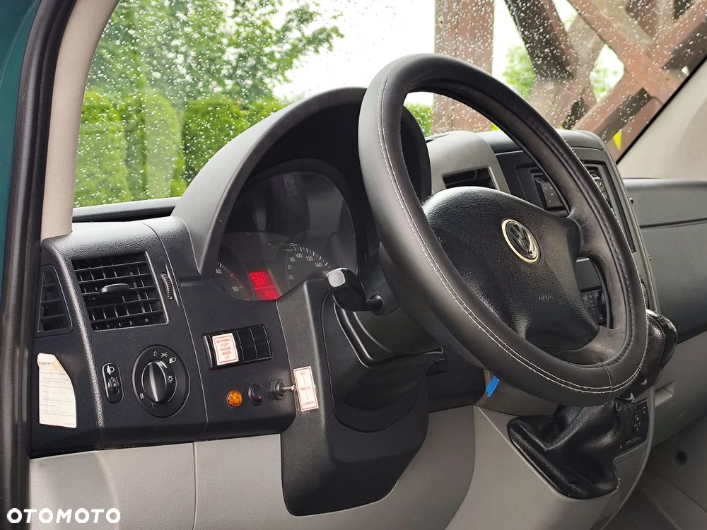 Volkswagen Crafter 50 2.5TDI - 10