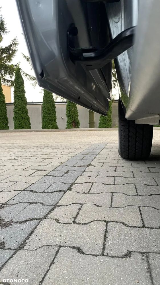 Mercedes-Benz SPRINTER - 24