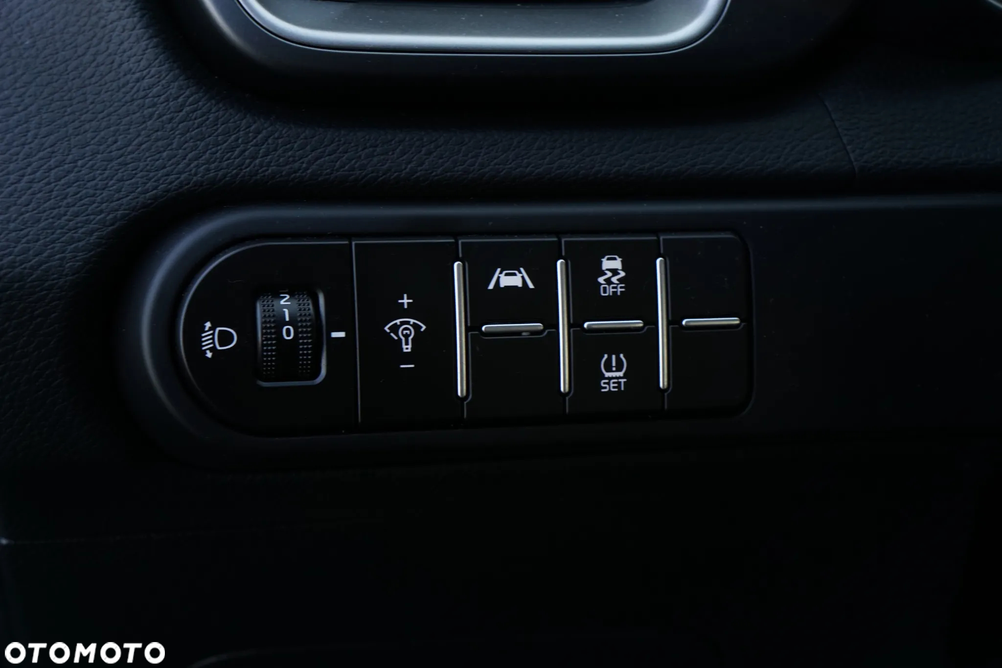Kia Ceed 1.5 T-GDI M - 19