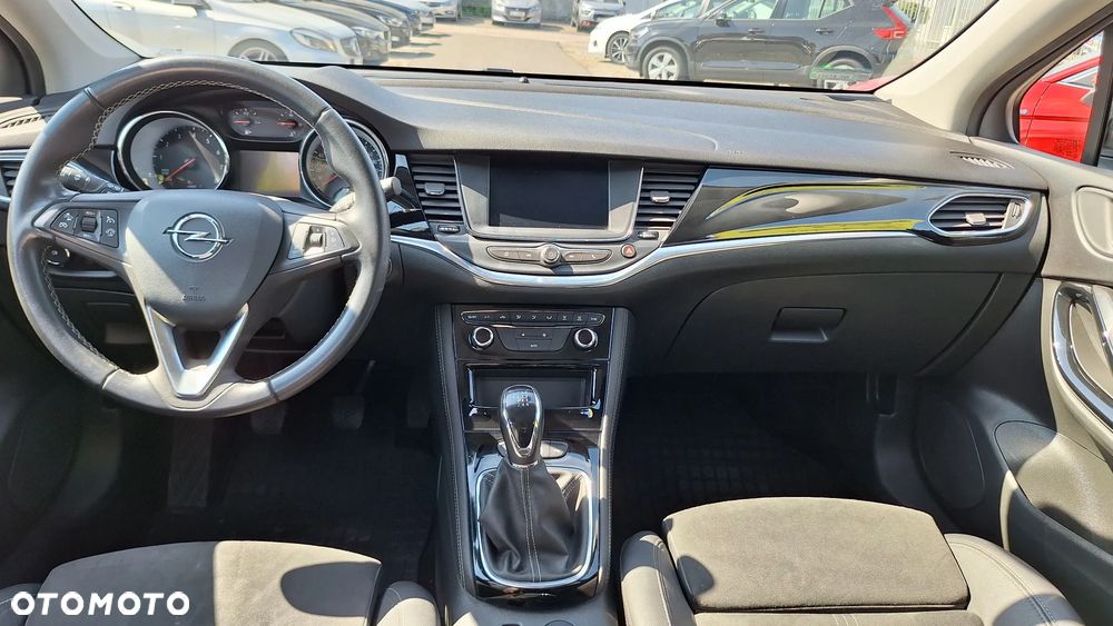 Opel Astra 1.2 T Elegance S&S - 7