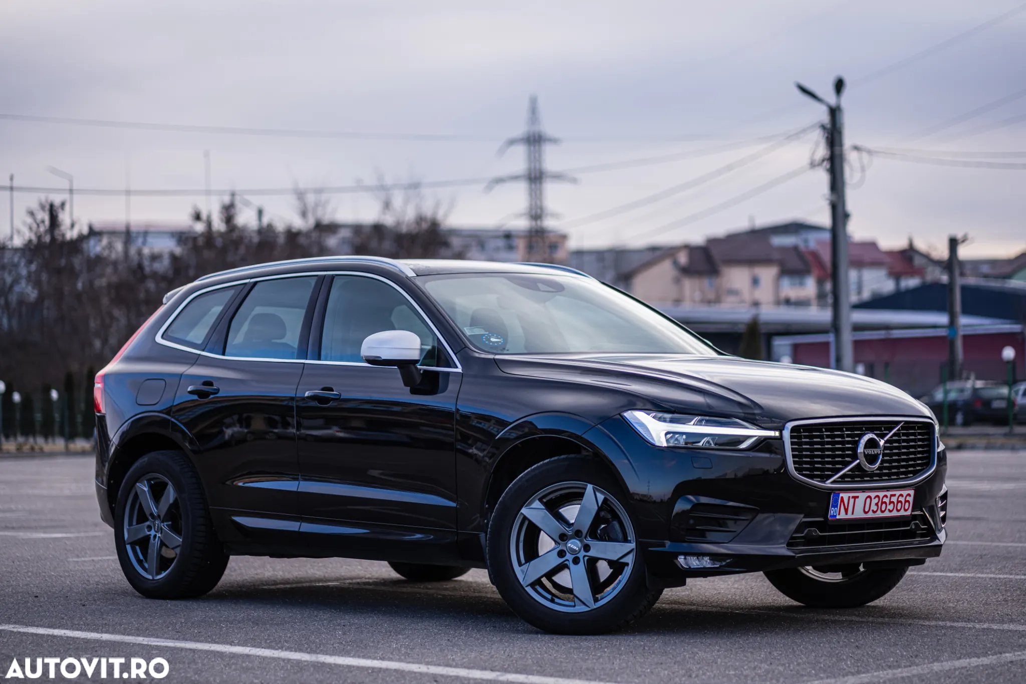 Volvo XC 60 D4 AWD Geartronic RDesign - 2