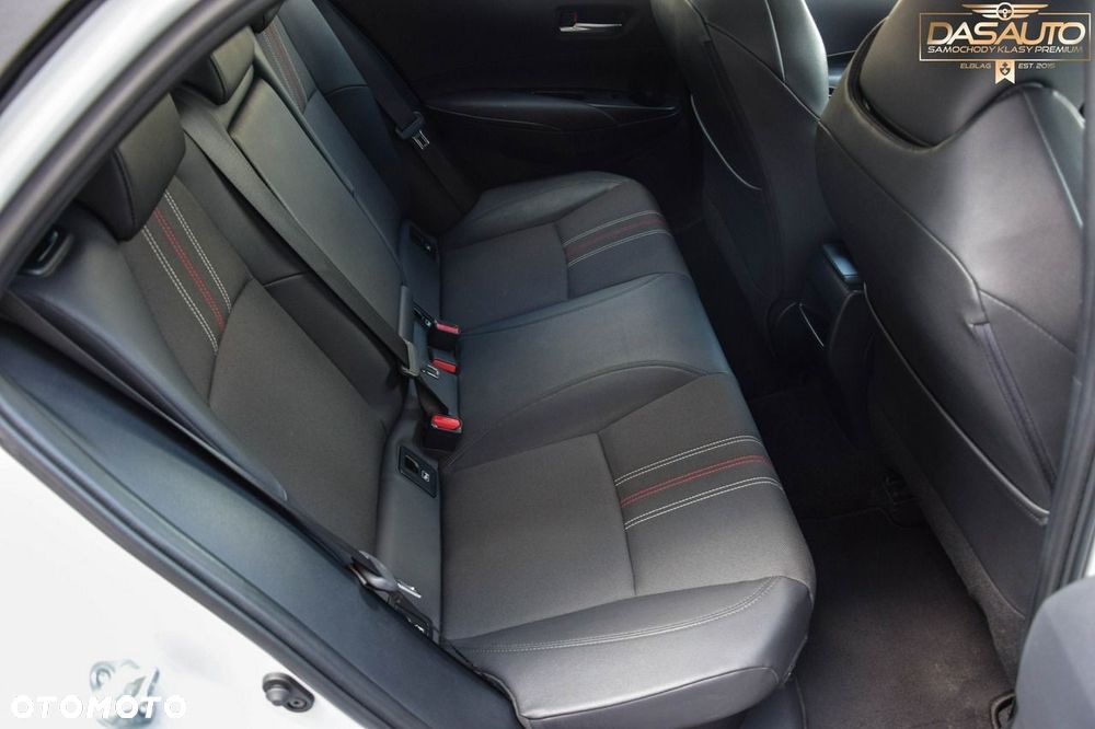 Toyota Corolla - 30