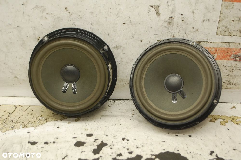 GŁOŚNIK DRZWI TYŁ TYLNY 3C0035453 VW PASSAT B6 - 1