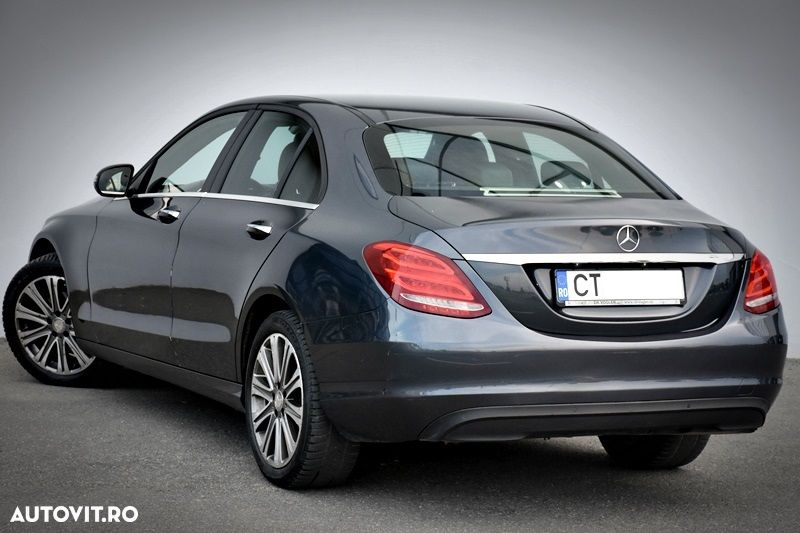 Mercedes-Benz C 220 (BlueTEC) d 7G-TRONIC AMG Line - 7