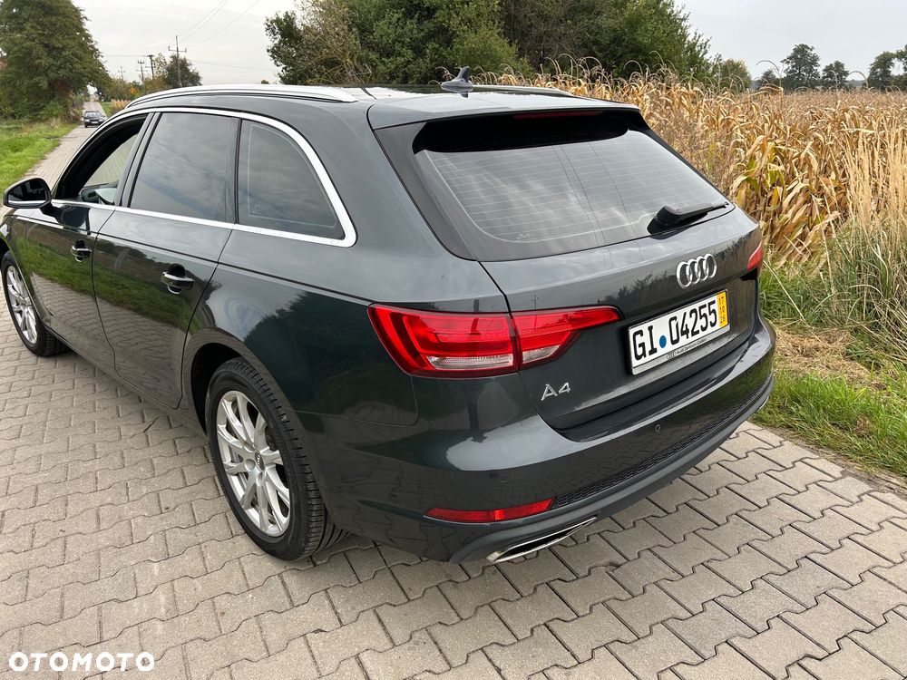 Audi A4 Avant - 13