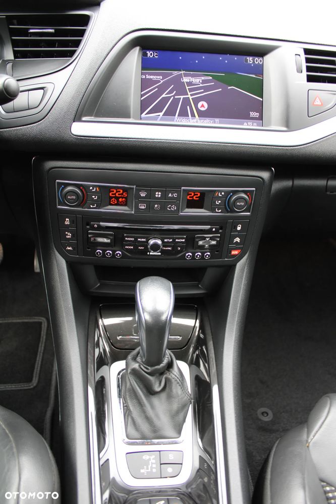 Citroën C5 HDi 200 FAP Exclusive - 28