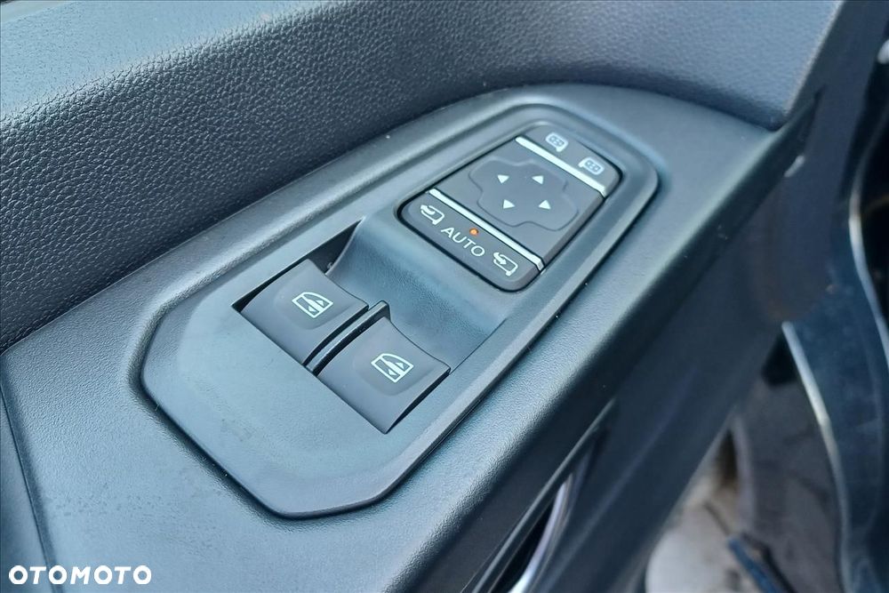 Renault Trafic Grand 2.0 dCi - 2