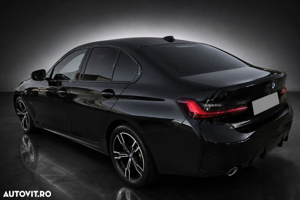 BMW Seria 3 330e AT PHEV - 8