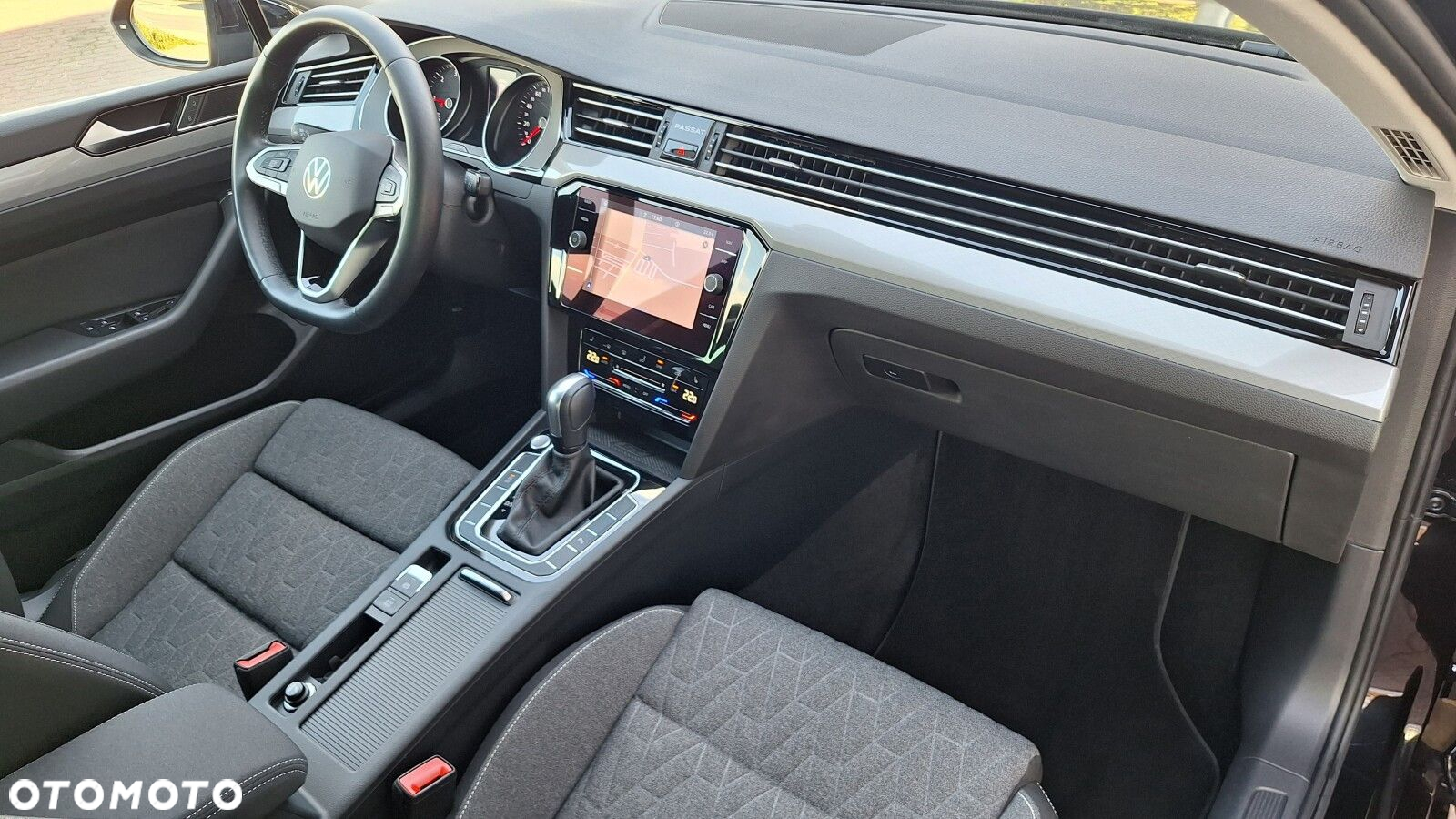 Volkswagen Passat 2.0 TDI EVO Business DSG - 14