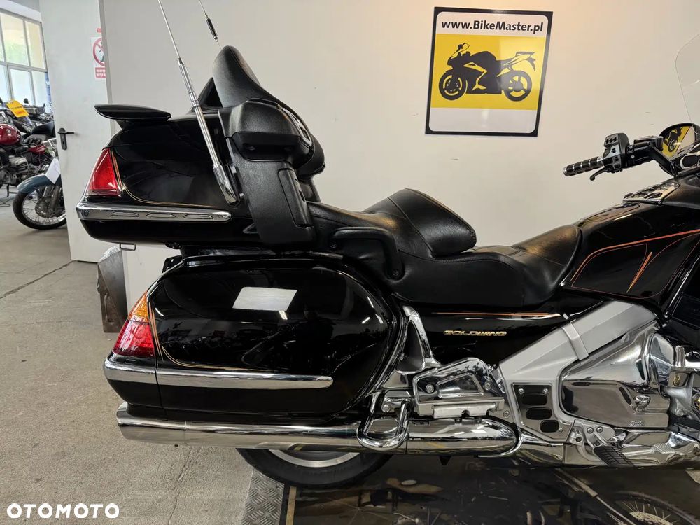 Honda GL - 18