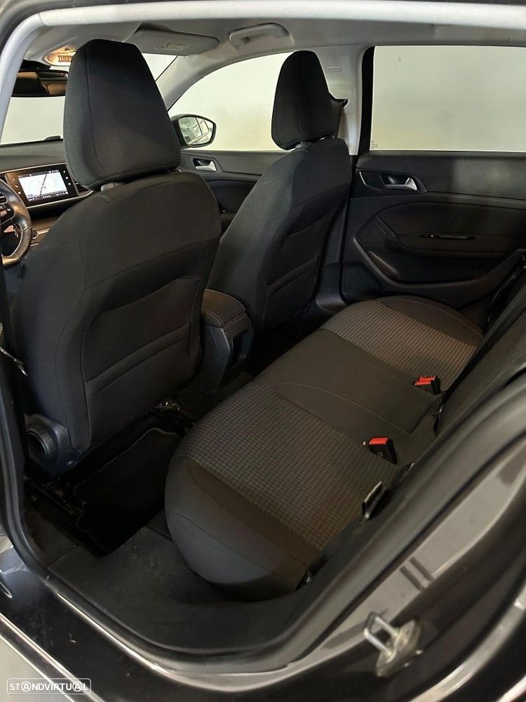 Peugeot 308 1.2 PureTech Style J17 - 12