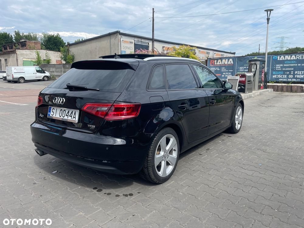 Audi A3 Sportback - 4