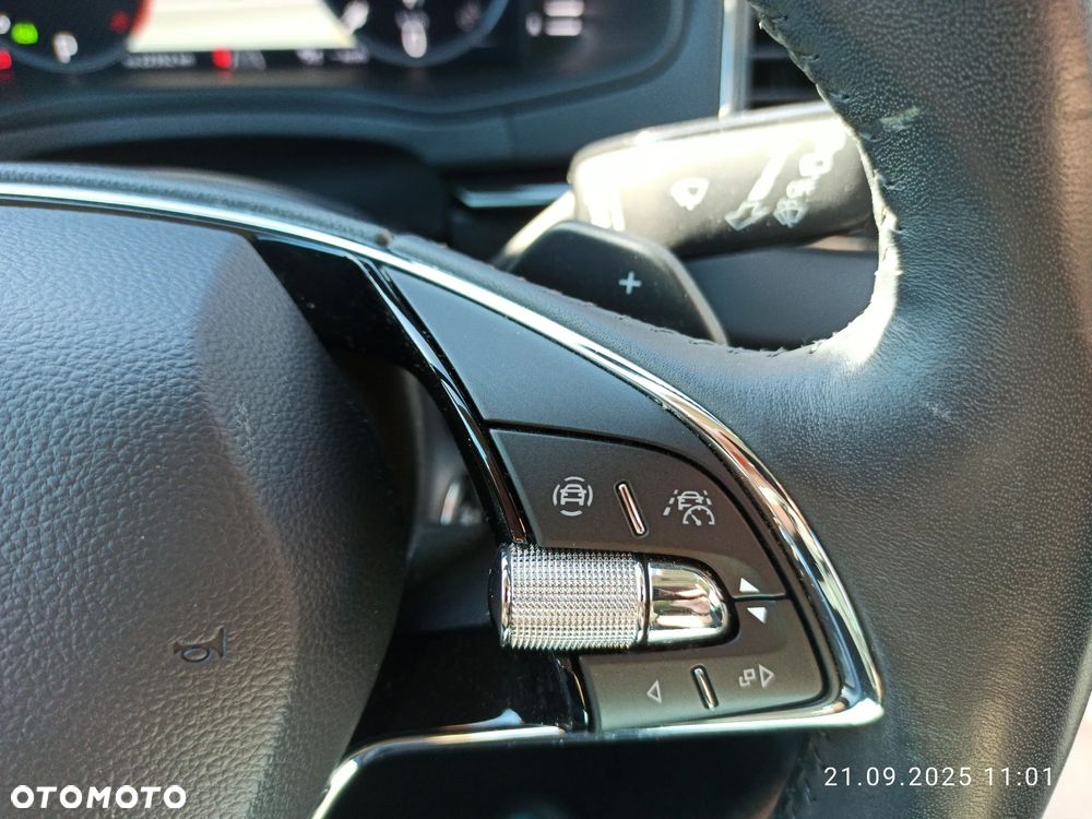 Skoda Karoq 1.5 TSI ACT 4x2 Style DSG - 14