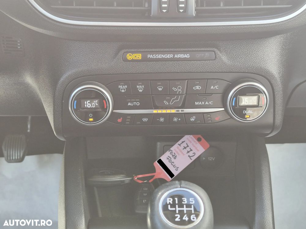 Ford Focus 1.5 EcoBlue Titanium - 19