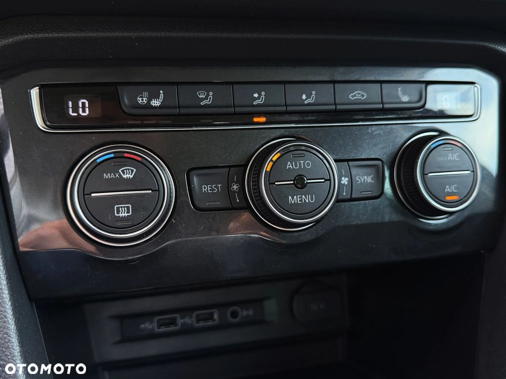 Volkswagen Tiguan 2.0 TDI SCR DSG Move - 32
