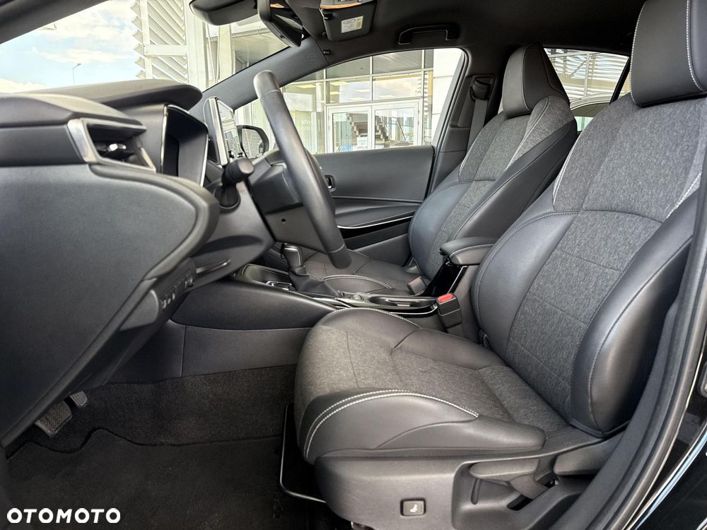 Toyota Corolla 1.8 Hybrid Comfort - 15