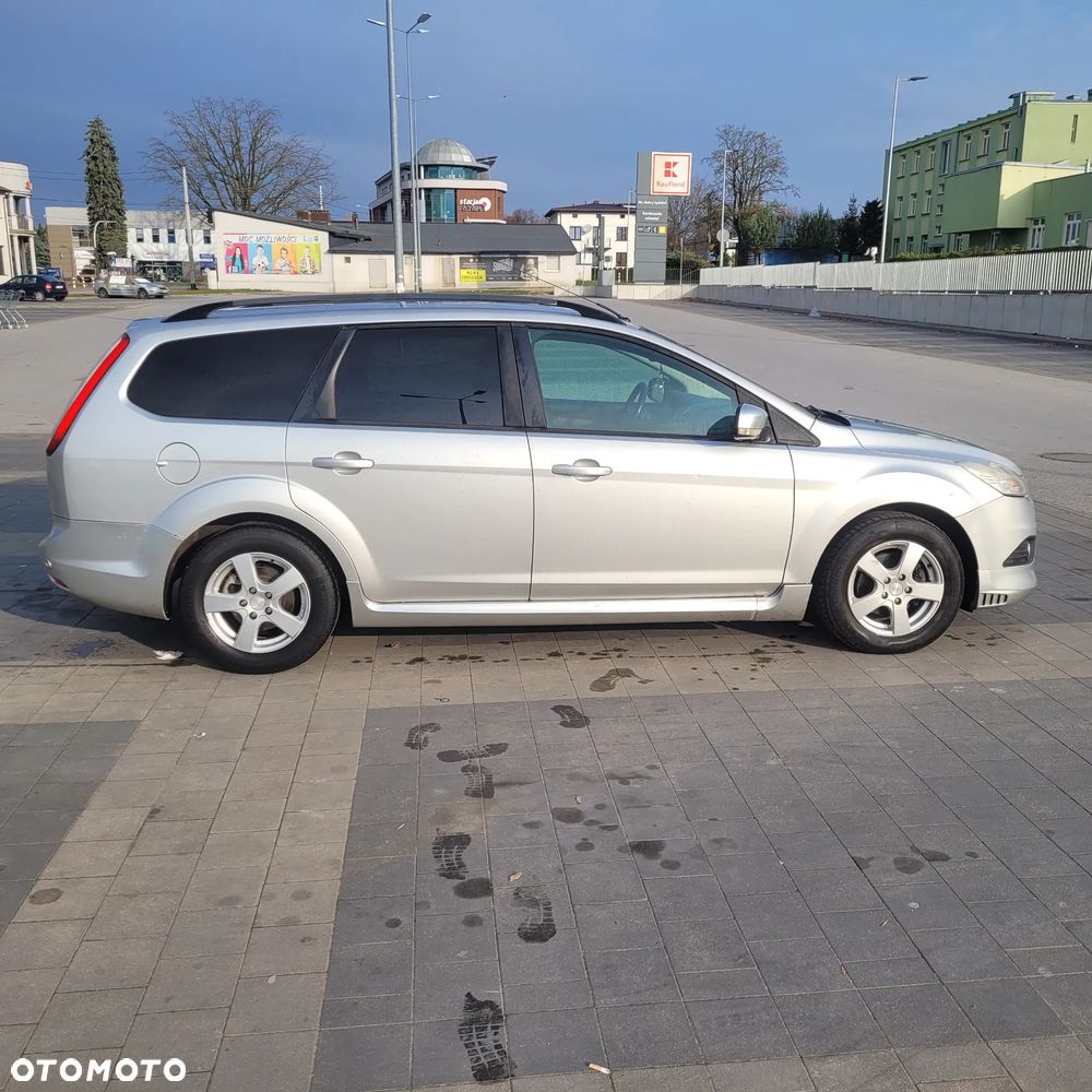 Ford Focus 1.6 TDCi DPF Trend - 3