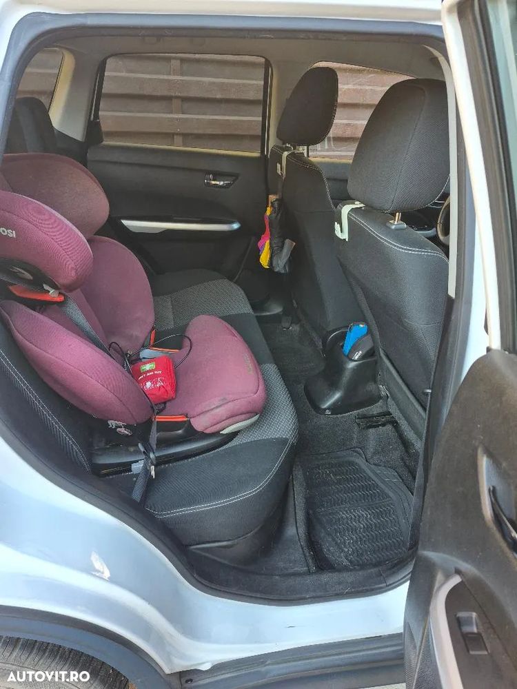 Suzuki Vitara 1.6 4X4 Passion - 17