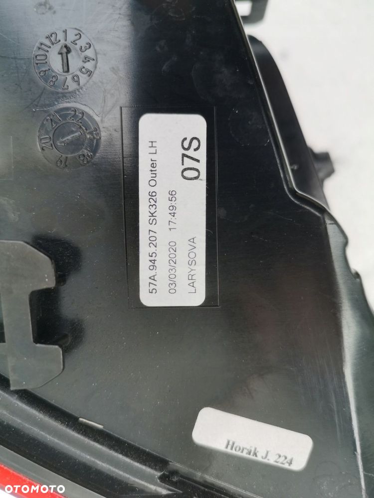 Lampa lewa Skoda Karoq - 3