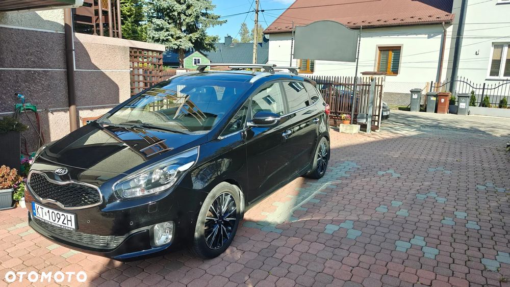 Kia Carens 1.6 GDI L 7os - 9