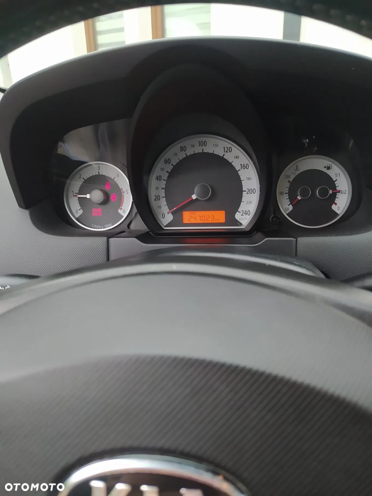 Kia Ceed Cee'd 2.0 crdi Comfort + - 4