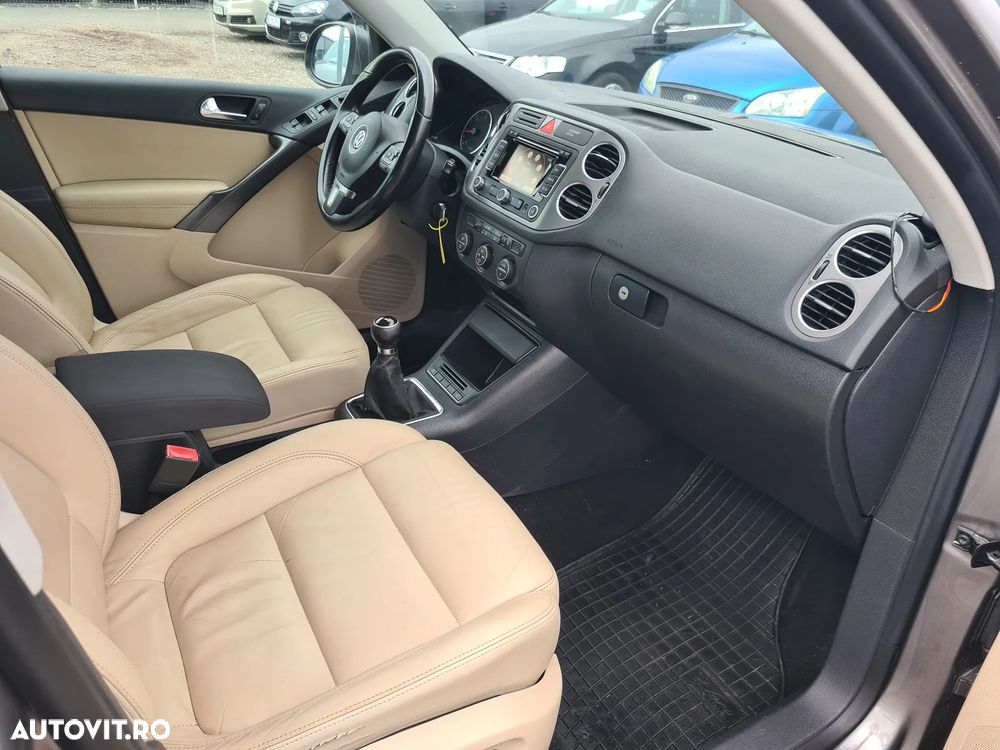Volkswagen Tiguan 2.0 TDI DPF 4Motion Sport & Style - 13