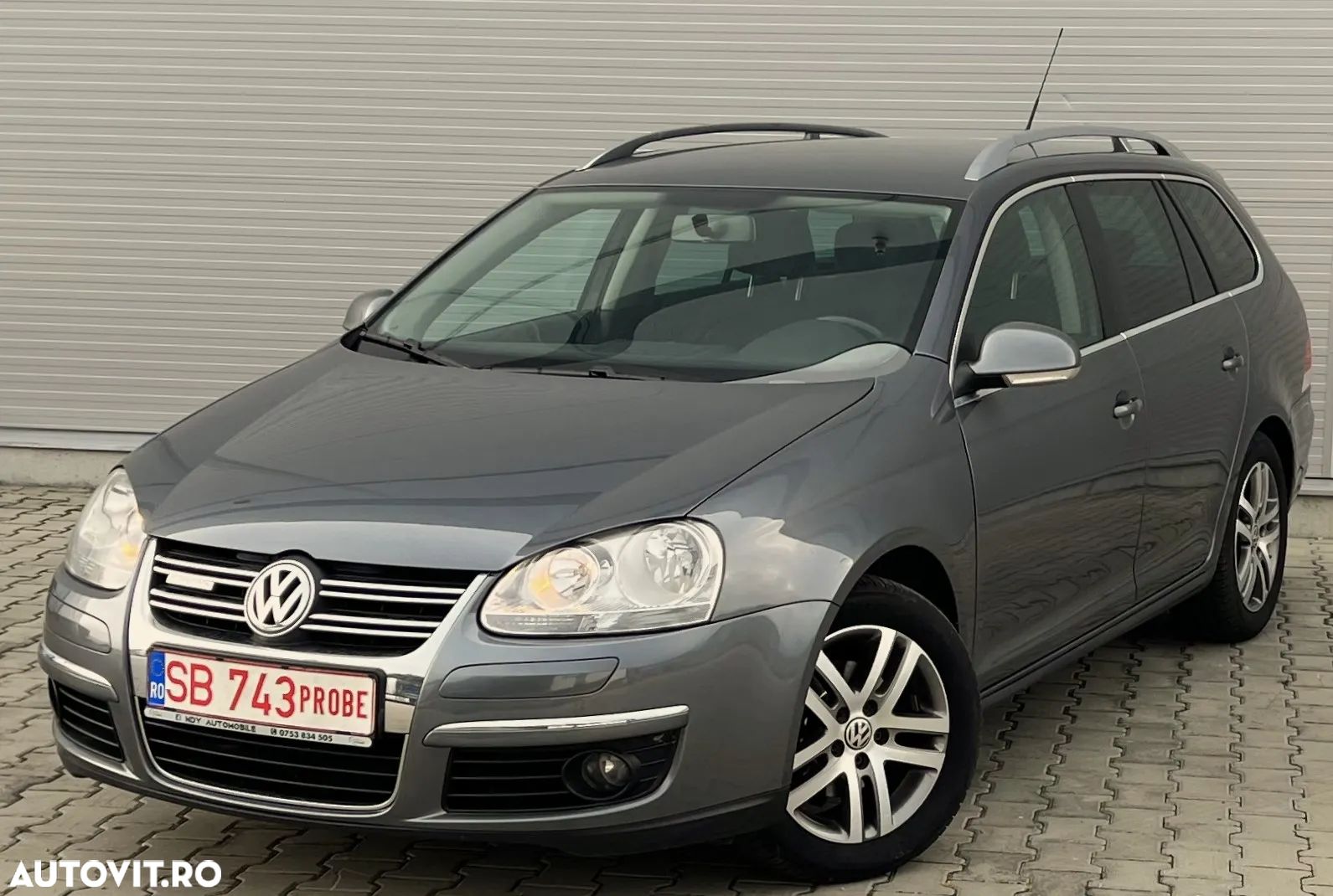 Volkswagen Golf 1.9 TDI BlueMotion Comfortline - 1