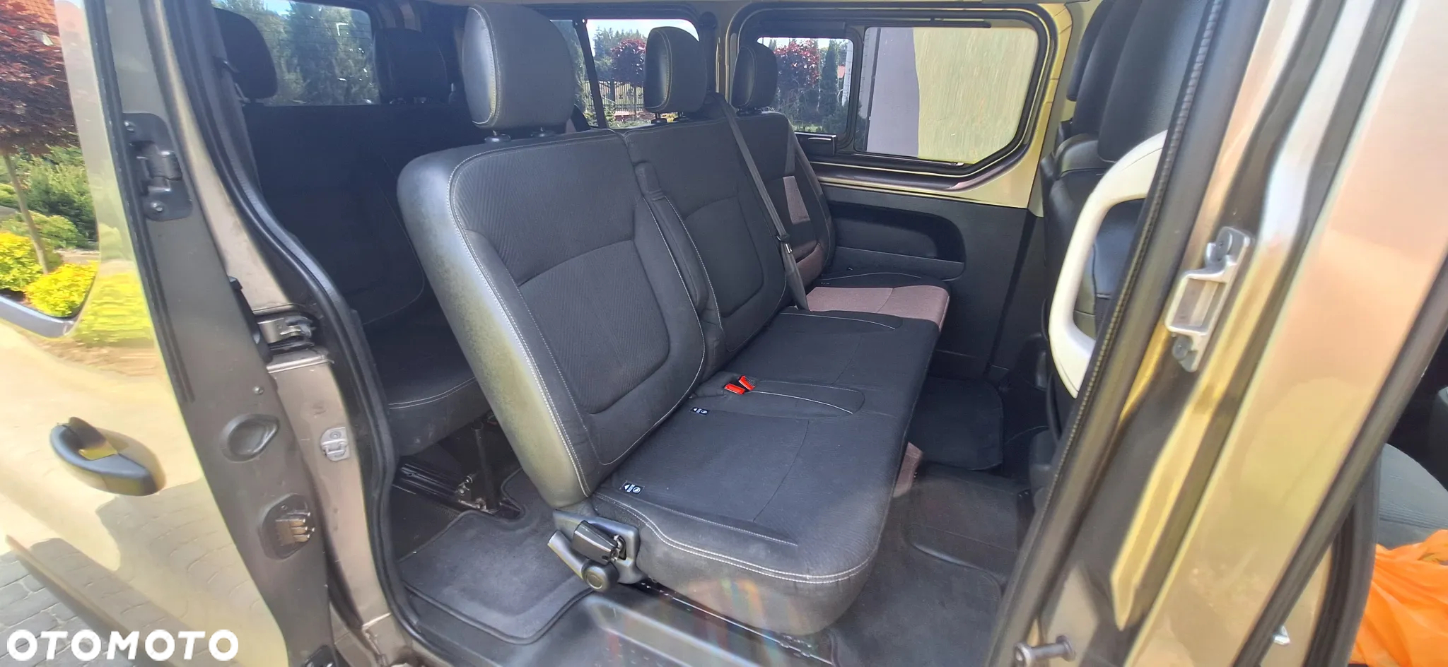 Renault Trafic 1.6 dCi 115 Grand Combi L2H1 Expression - 14