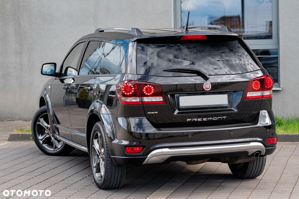 Fiat Freemont 2.0 Multijet 16V DPF Automatik Allrad Black Code - 11