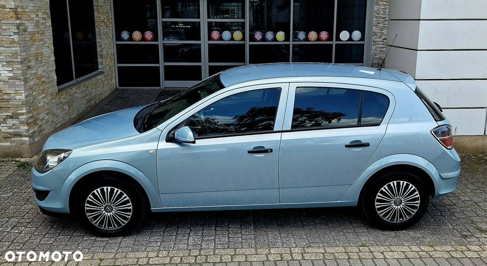 Opel Astra - 33
