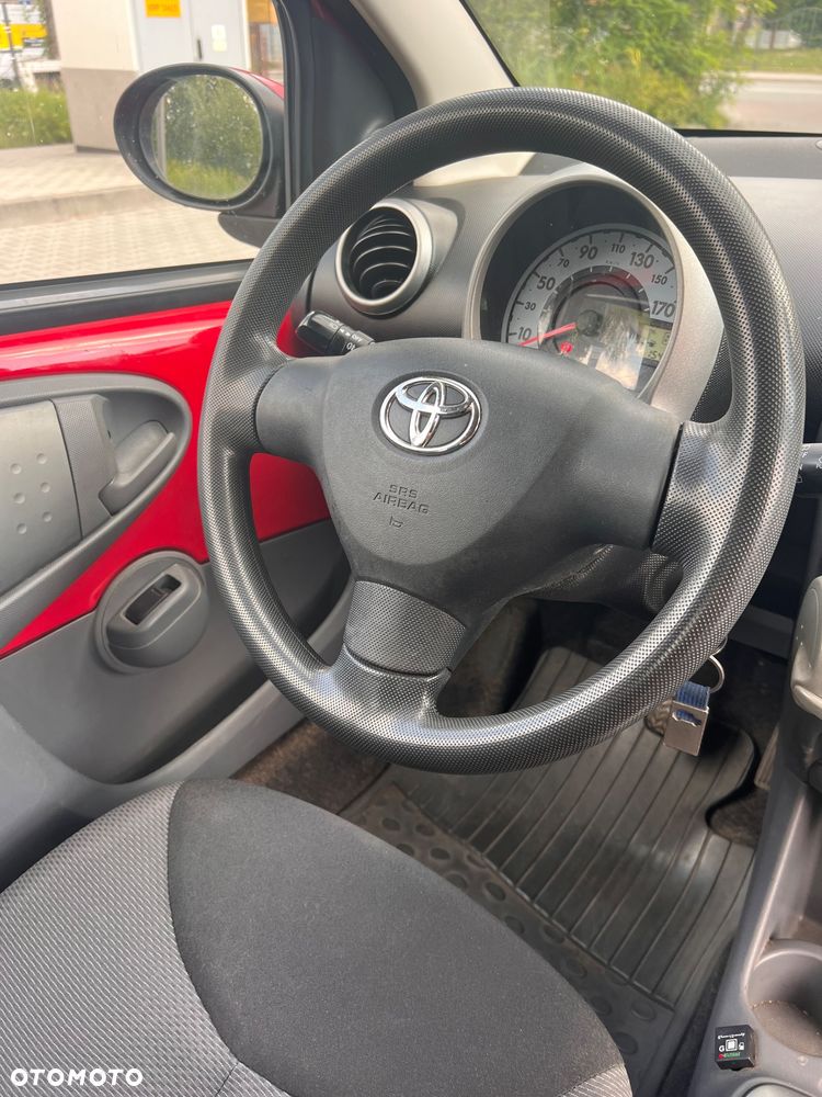 Toyota Aygo 1.0 VVT-i Sol MM - 12