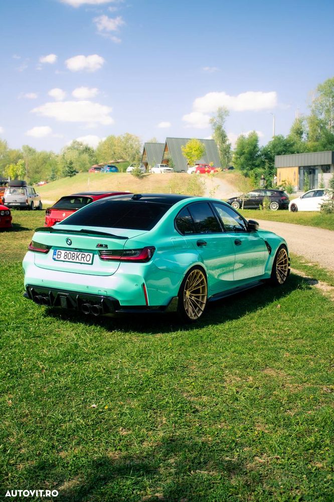 BMW M3 Competition M xDrive - 4