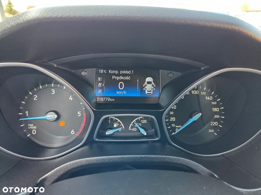Ford Focus 1.5 TDCi DPF Start-Stopp-System Titanium - 21
