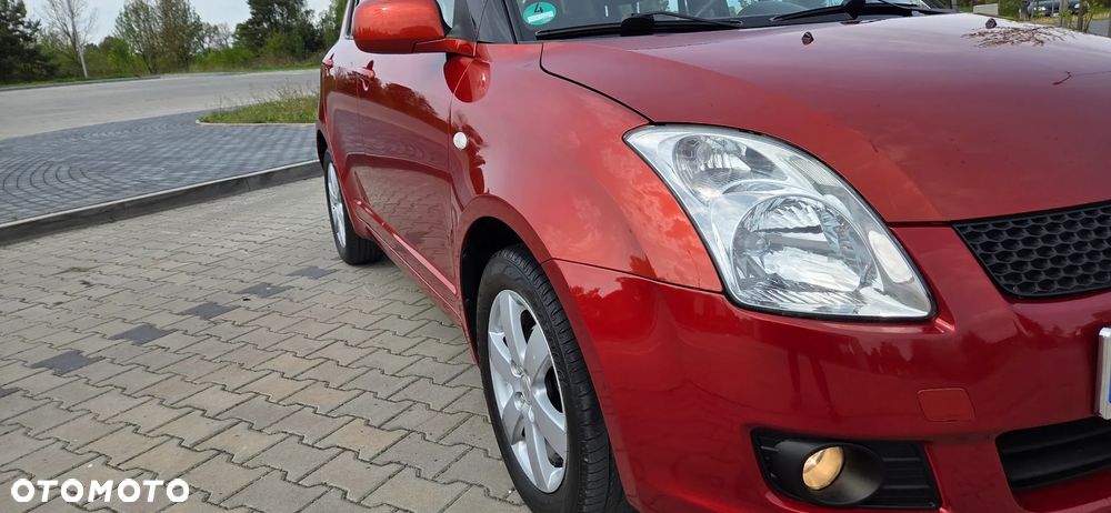 Suzuki Swift 1.3 Limited 25 - 19