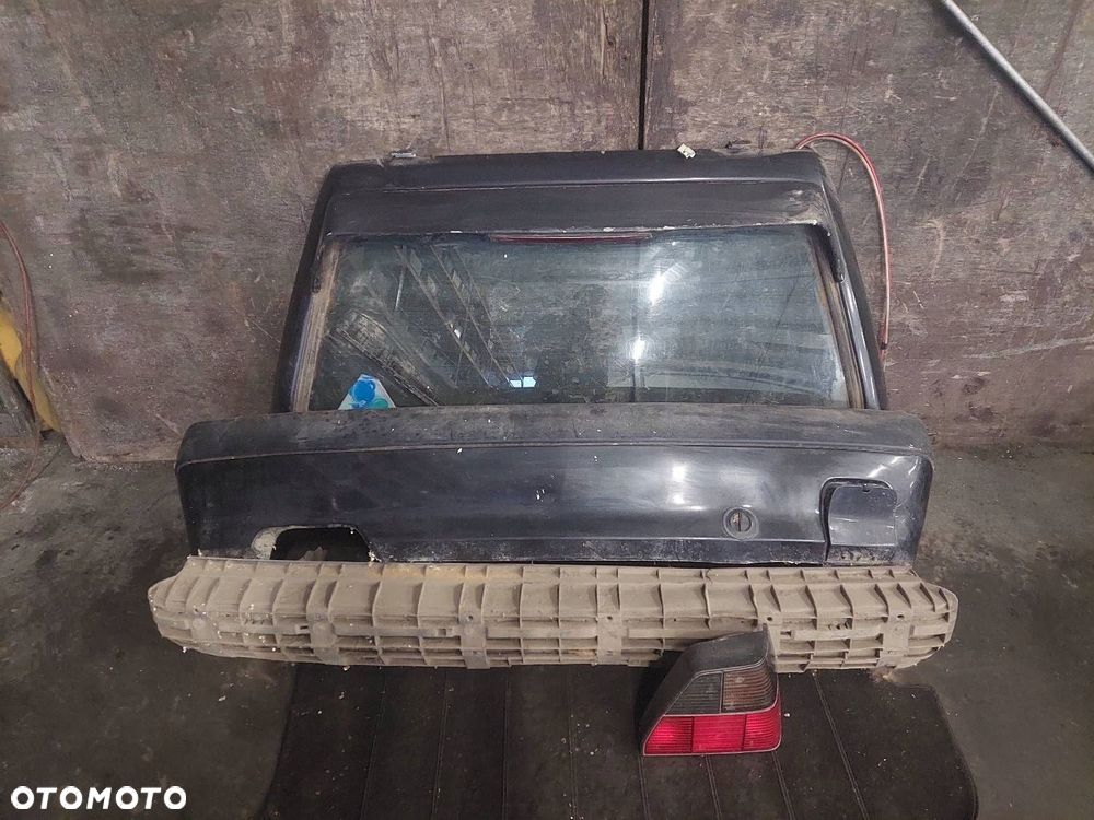 KOMPLETNY TYŁ KLAPA BAGAŻNIKA ZDERZAK TYŁ LAMPA VOLKSWAGEN GOLF II - 2