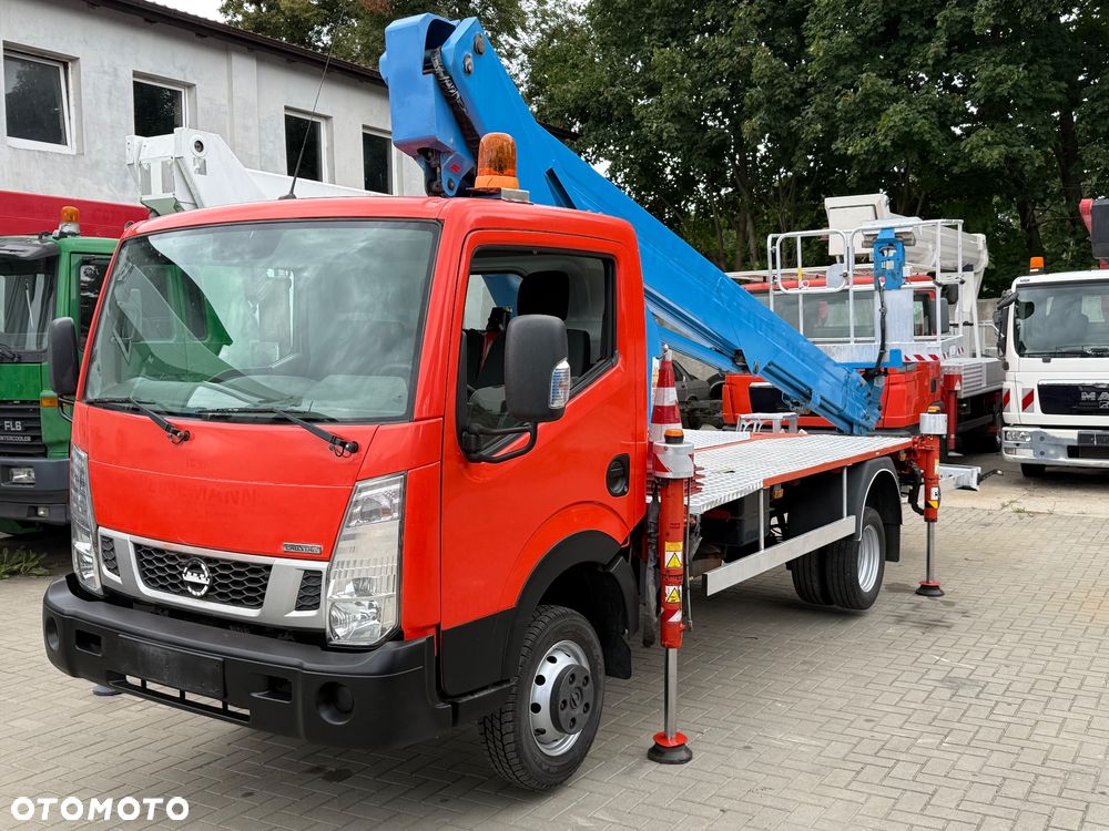 Nissan Podnośnik Koszowy Zwyżka Pilot !!!  Cmc 250 25 metrów 15 w Bok UDT ! Jak multitel gsr Ruthmann wumag - 8