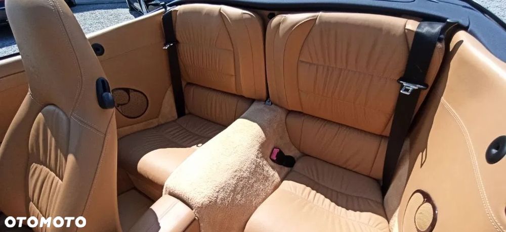 Porsche 911 Carrera 4 - 13