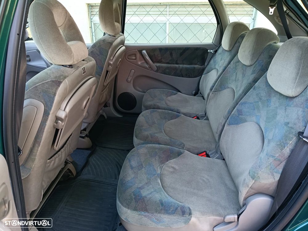Citroën Xsara Picasso 1.6 SX - 7