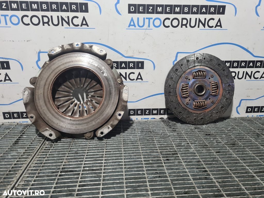 Kit ambreiaj Mitsubishi L200 III 2.5 D 2002 - 2006 2477CC Manuala 5 Trepte 4D56 - TD ... - 1