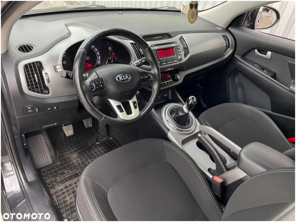 Kia Sportage 1.7 CRDI 2WD Dream-Team Edition - 14