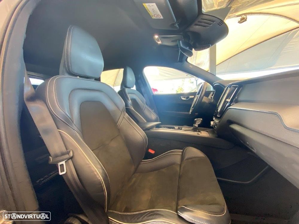 Volvo XC 60 2.0 D4 R-Design Geartronic - 9