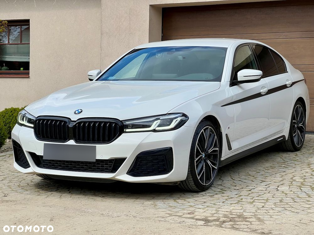 BMW Seria 5 520d M Sport - 13