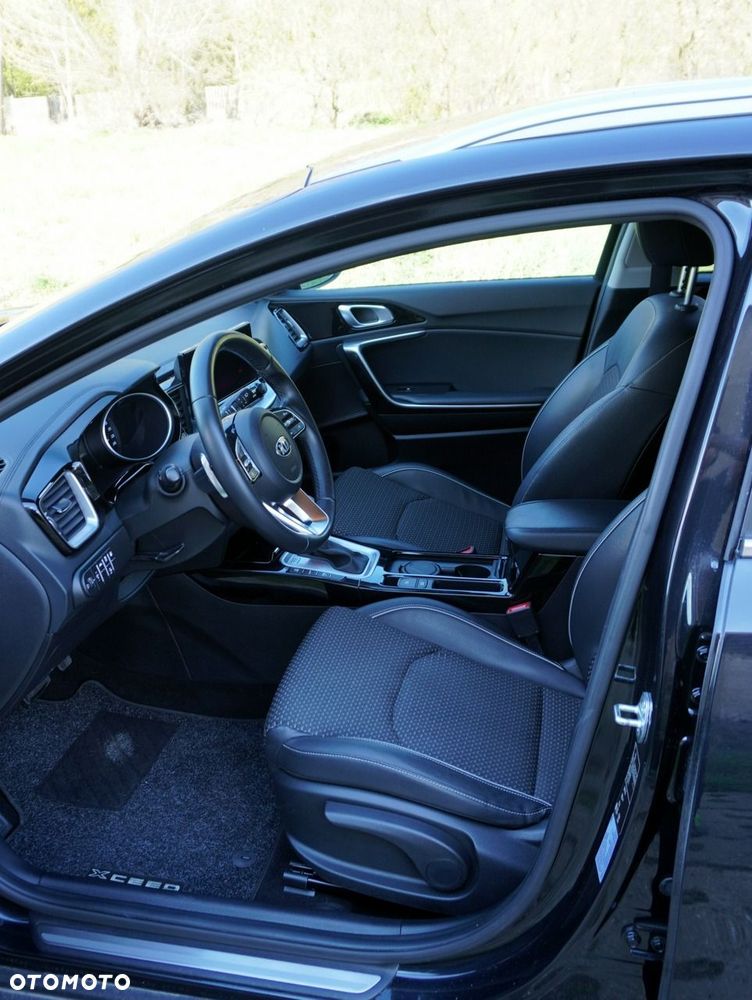 Kia XCeed 1.6 GDI PHEV L Business Line DCT - 11