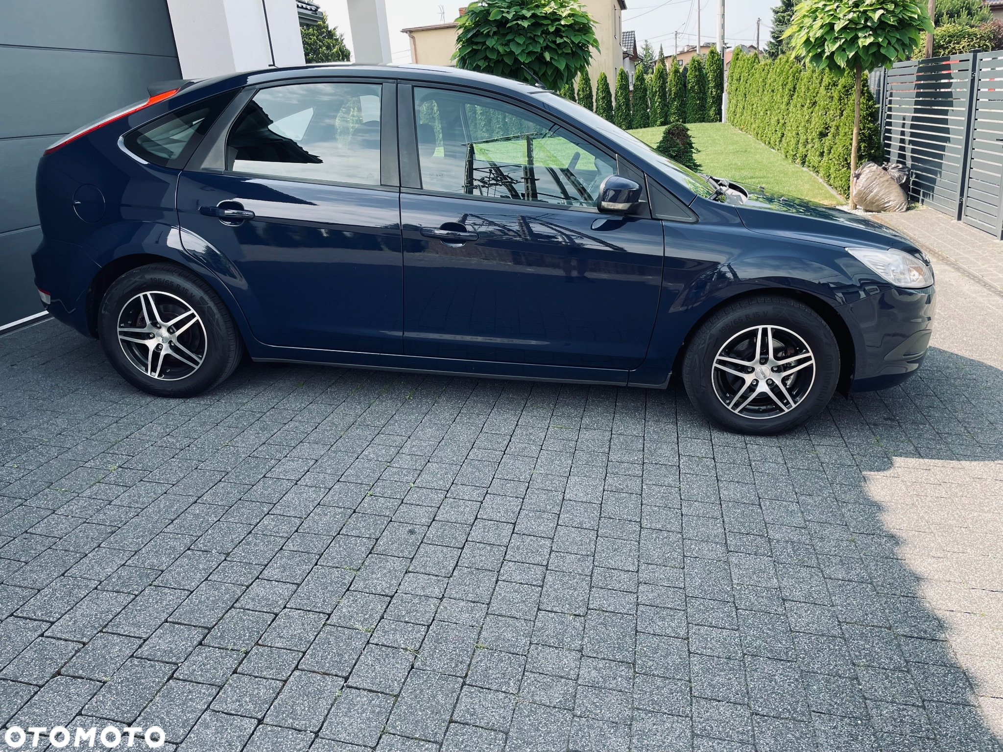 Ford Focus 1.6 16V Ghia - 5