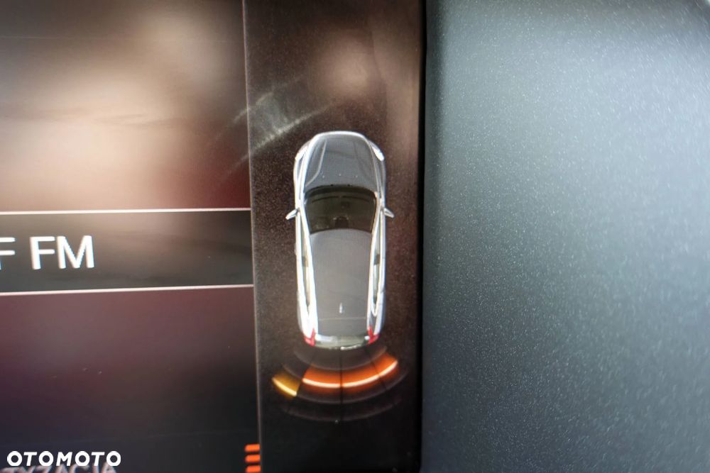 Volvo V40 T3 Drive-E R-Design Kinetic - 20