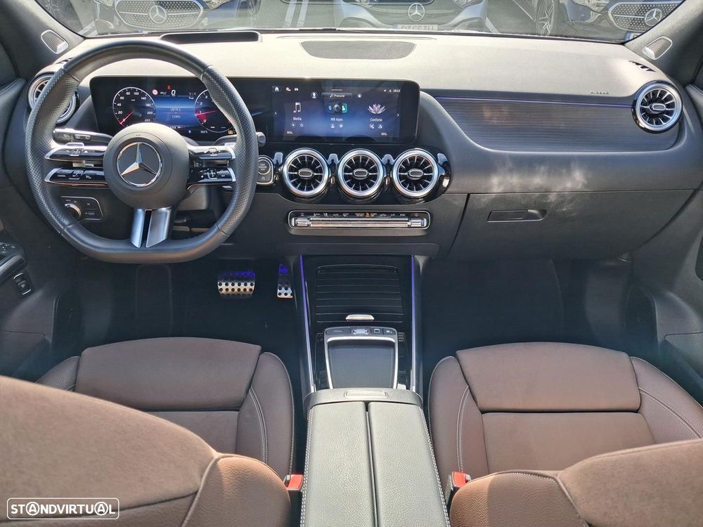 Mercedes-Benz GLA 200 AMG Line - 18