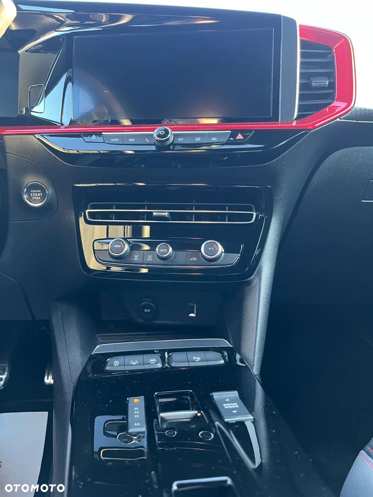 Opel Mokka 1.2 T GS Line S&S - 4