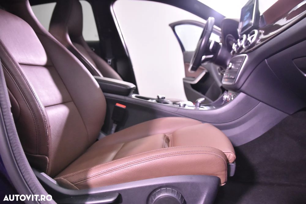 Mercedes-Benz GLA 45 AMG 4MATIC Aut. - 11