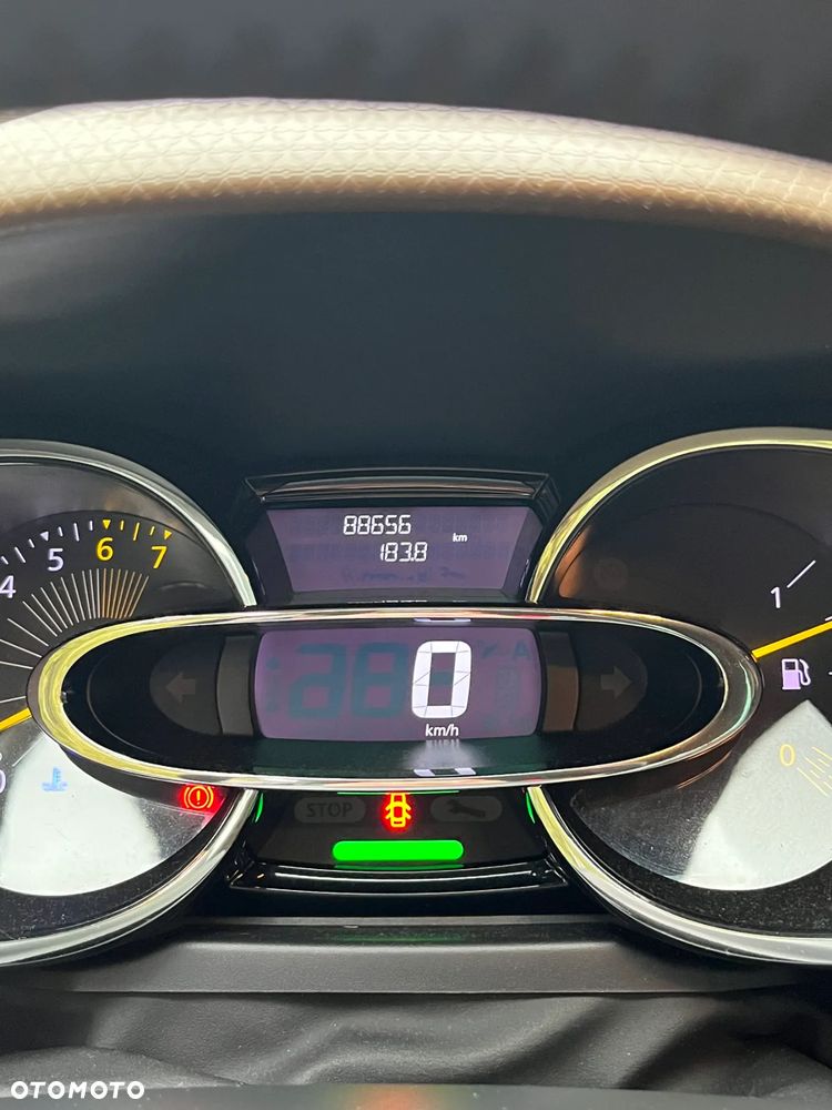 Renault Clio 0.9 TCe Limited - 10