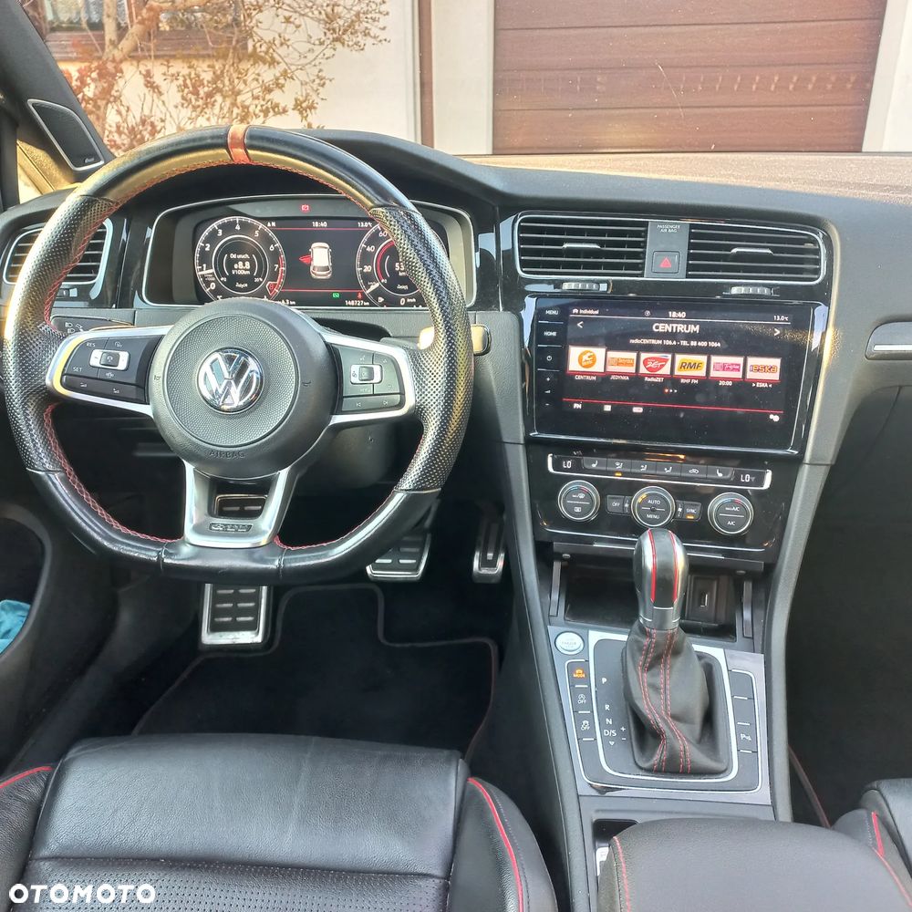 Volkswagen Golf GTI TCR 2.0 TSI OPF DSG - 22